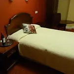 Nesbitt Arms Boutique 3*