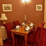 Nesbitt Arms Boutique