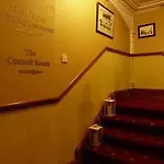 Nesbitt Arms Boutique فندق