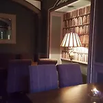 فندق Nesbitt Arms Boutique 3*