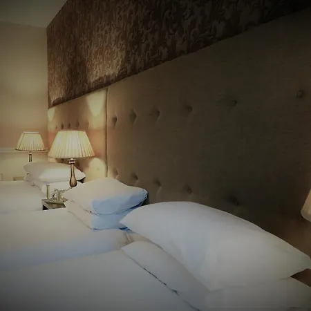 Nesbitt Arms Boutique 3* Ardara