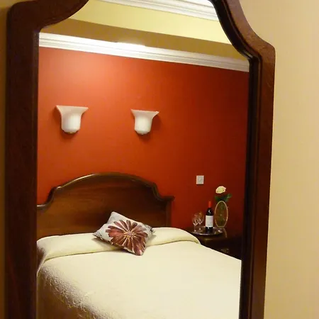 호텔 Nesbitt Arms Boutique 아르다라