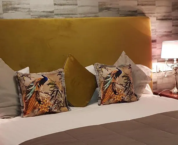 Nesbitt Arms Boutique 호텔 3*