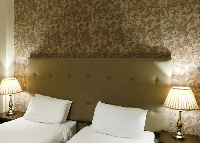 Hotel Nesbitt Arms Boutique